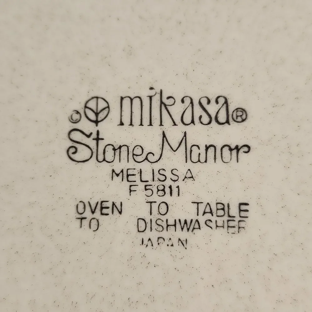 Mikasa Stone Manor Melissa F5811 Dinner Plate 11